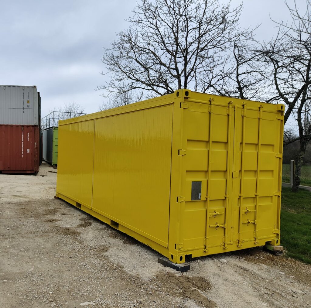 container aménagé en rotisserie sorti de l'atelier