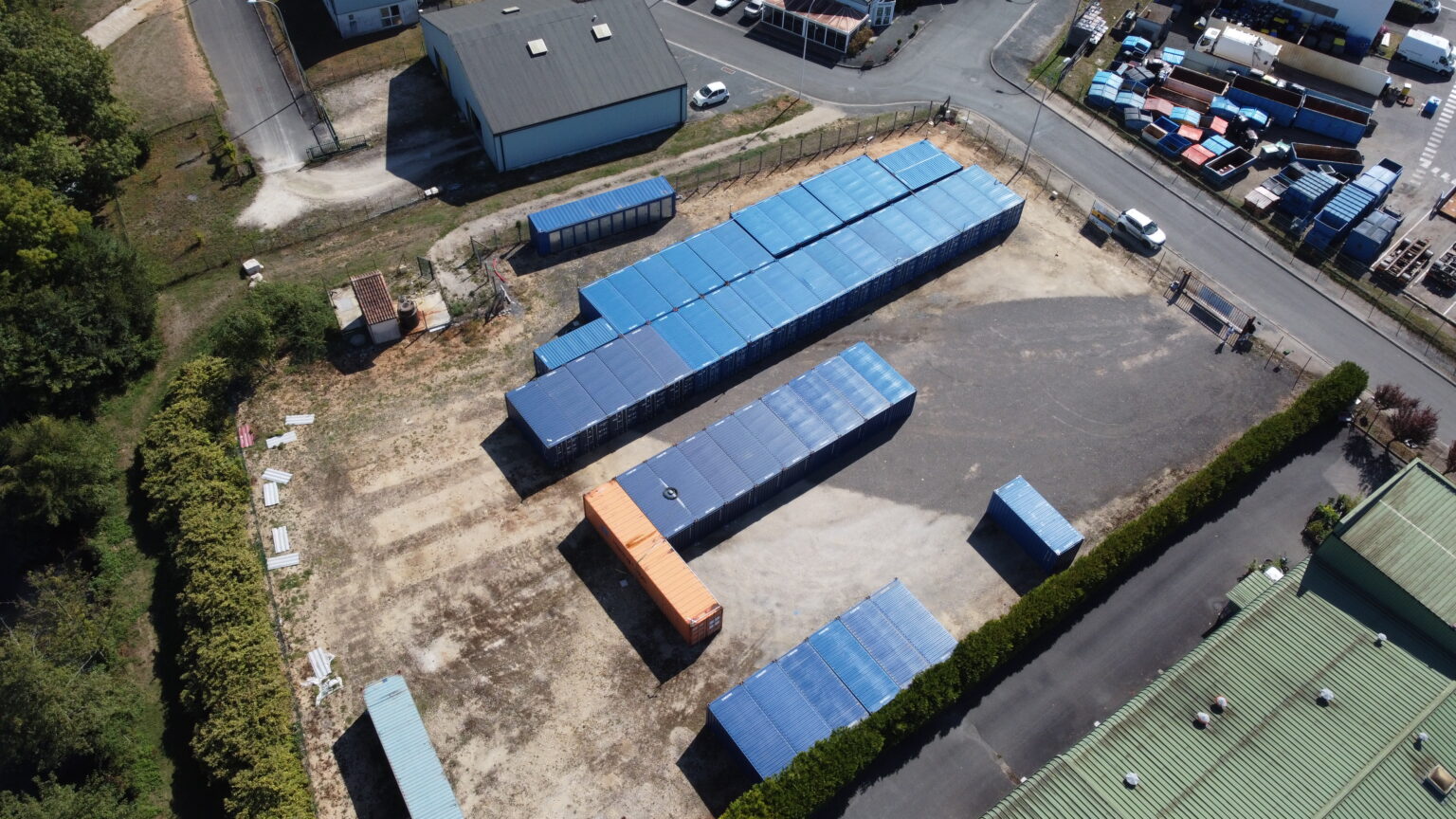 Parc de self-stockage en containers maritimes - In'Box Container