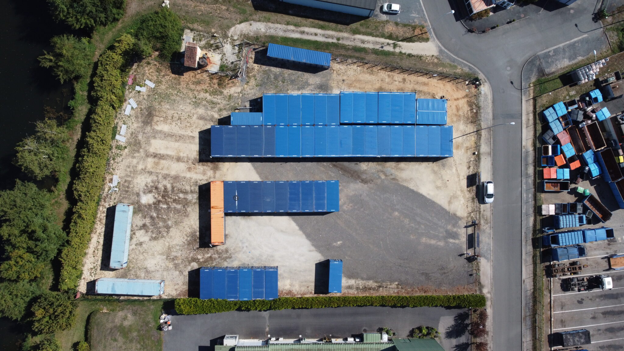 Parc de self-stockage en containers maritimes - In'Box Container